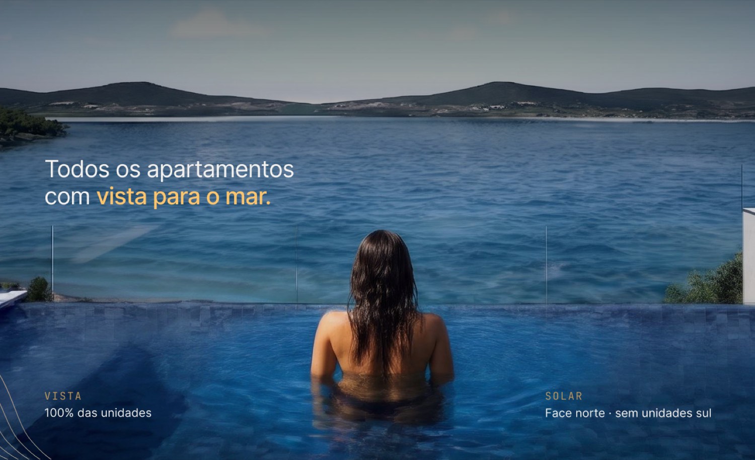 Render da piscina do atico com vista para o mar
